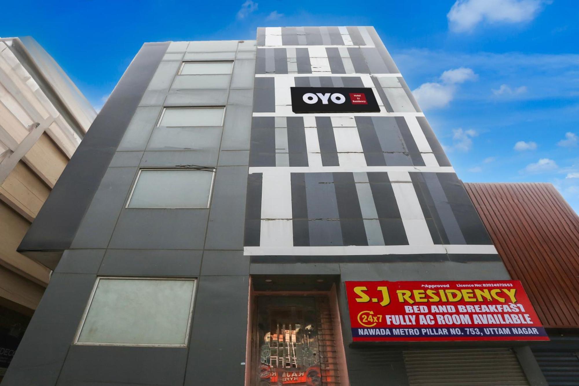 Super Hotel O S J Residency Delhi  Dış mekan fotoğraf