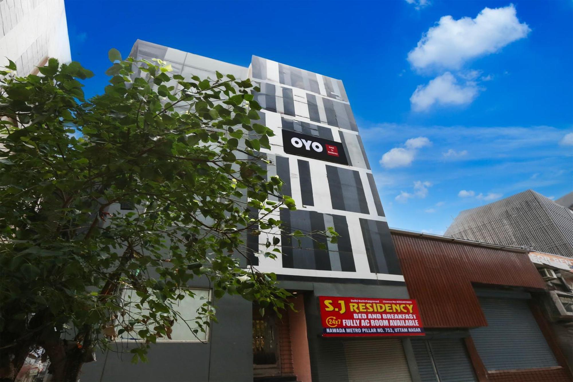 Super Hotel O S J Residency Delhi  Dış mekan fotoğraf